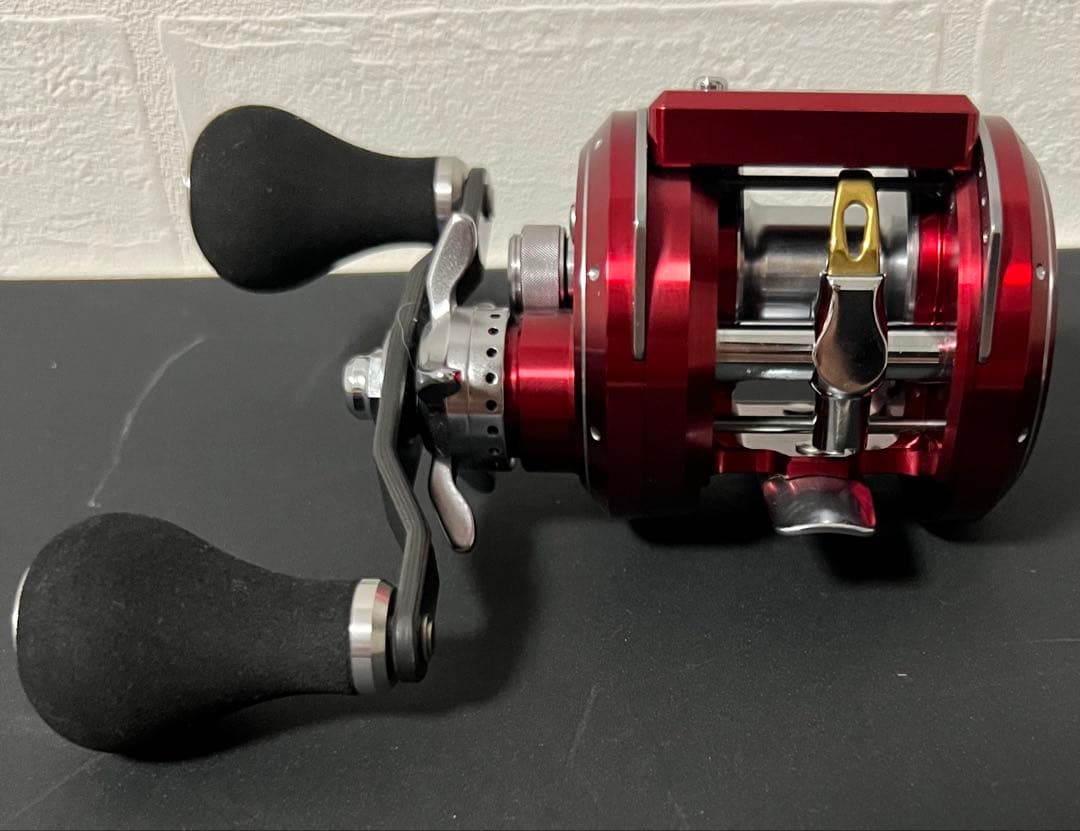 ダイワ ミリオネア ICV 100R 50thエディション 美品