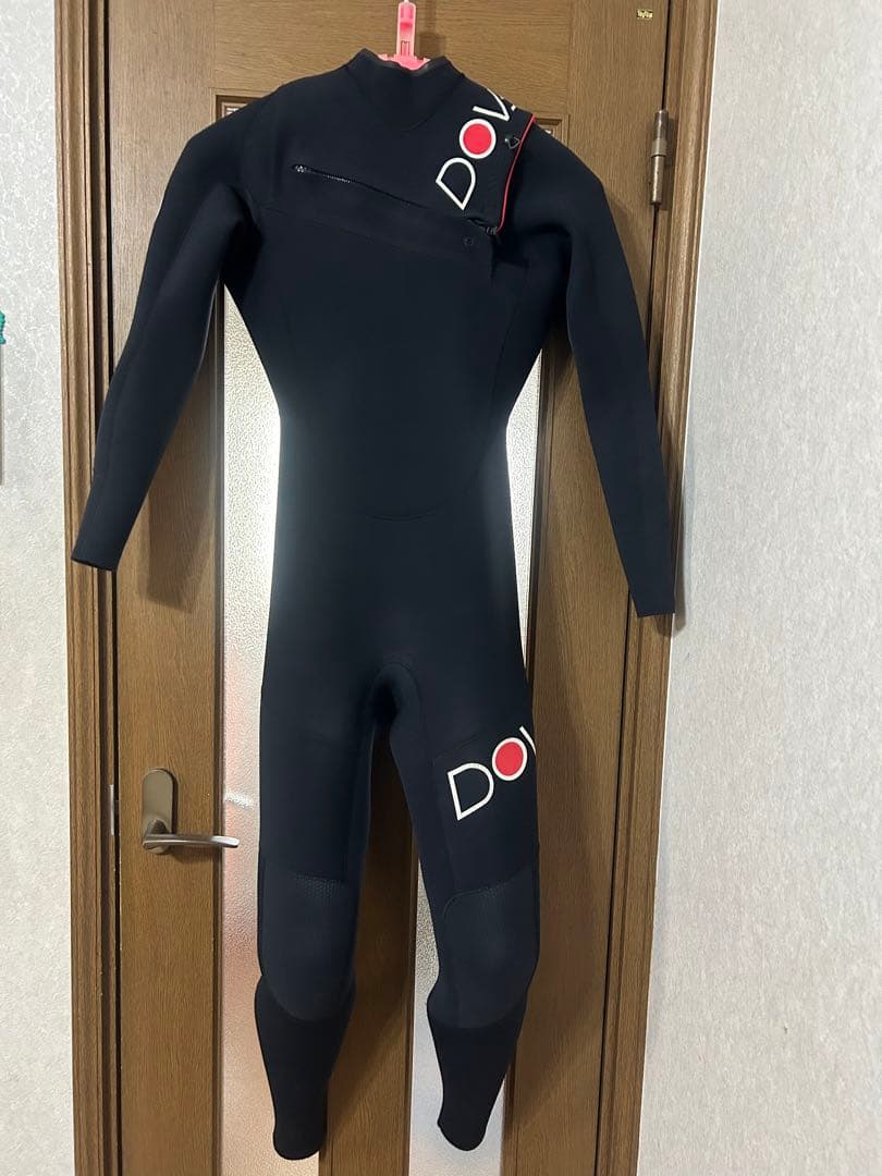 DOVE(ダブ) サーフィン　 ウエットスーツ　3mmジャーフル