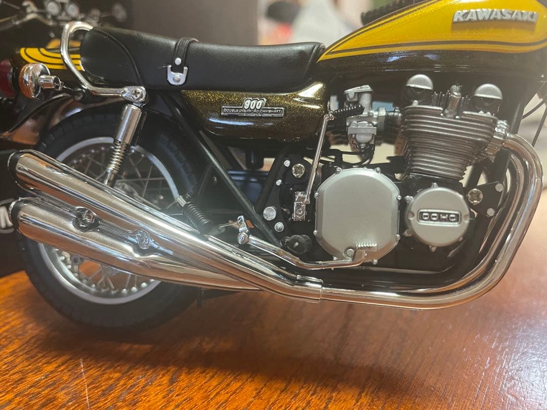 Kawasaki Z1 900 ミニチャンプス 1/12スケール