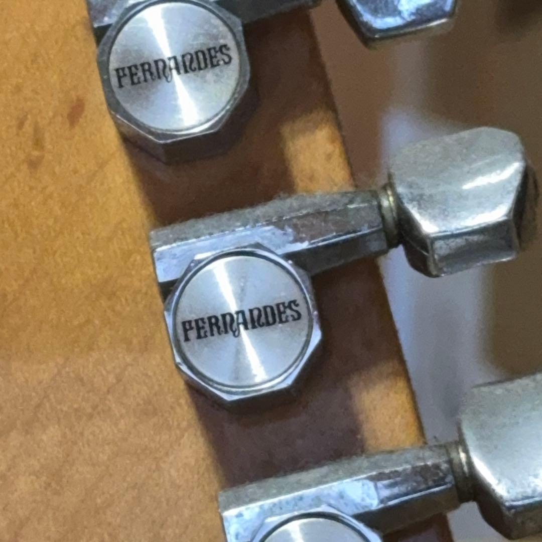 み*り様 メーカー不明　ストラトキャスタータイプ エレキギター アイボリー　ラー