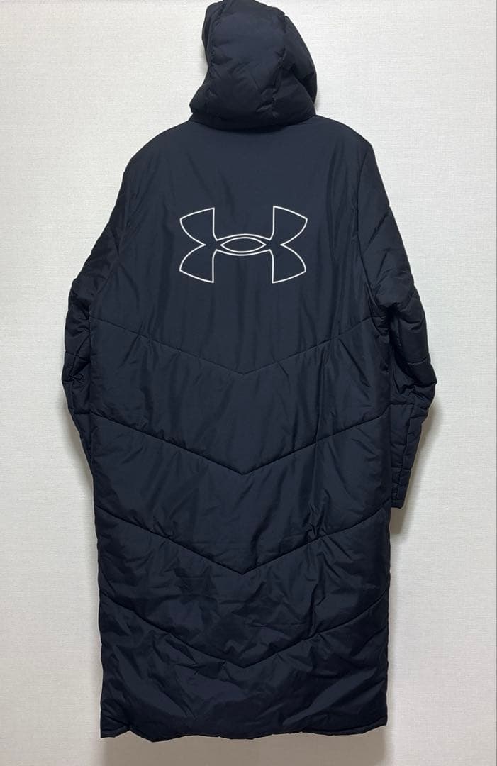 美品アンダーアーマー　ベンチ　ロング　コート　サッカー　野球　バスケ　陸上　防寒