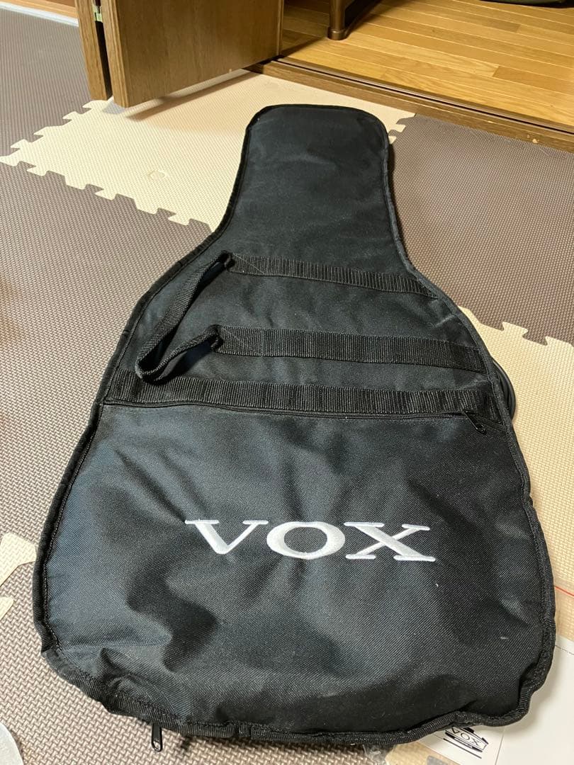 【美品】【人間工学に基づいて】【弾きやすいように設計】VOX SDC-22