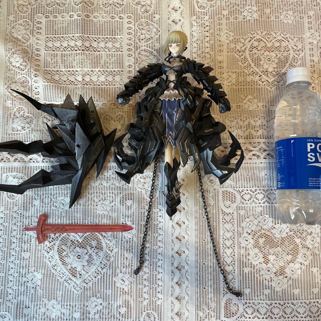 Fate セイバー・オルタ　hakuコラボパッケージ　フィギュア