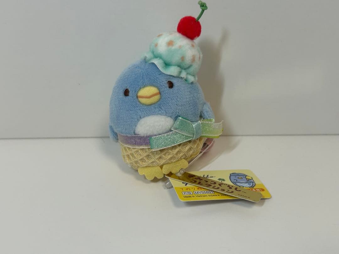 すみっこぐらし ペンペンアイスクリーム　ペンギン　本物　ロフト