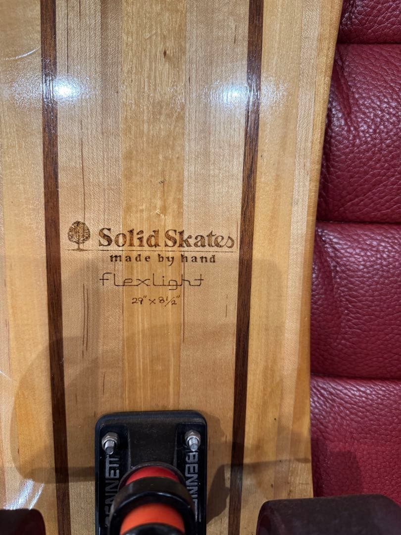 Solid Skates flexlight 27 x 8.5インチ