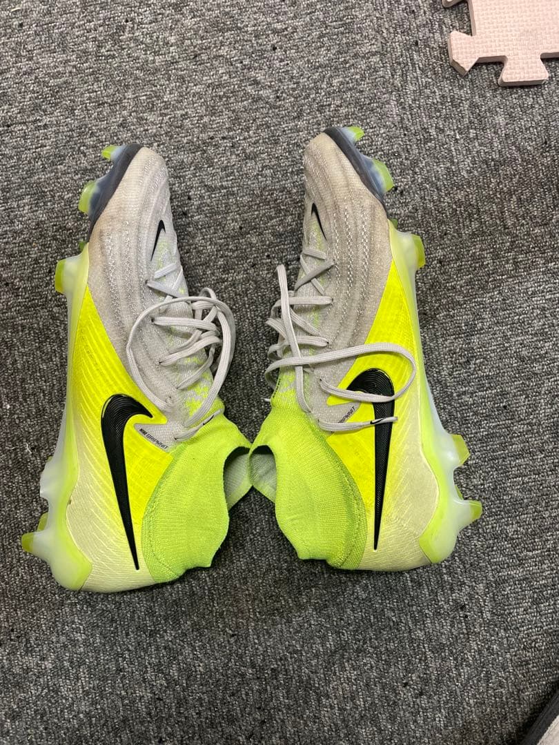 Nike ファントムgx2 スパイクシューズ グレー/イエロー