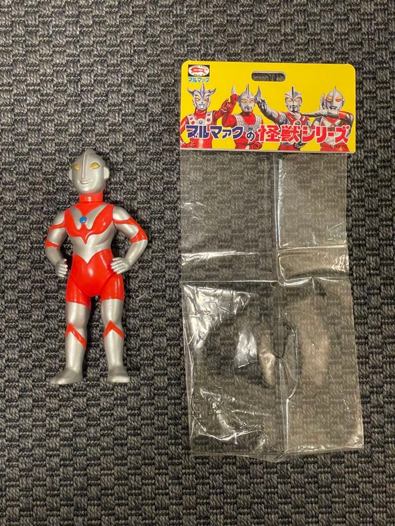 ブルマァク　復刻　ウルトラマン　シルバー　S スタンダードサイズ