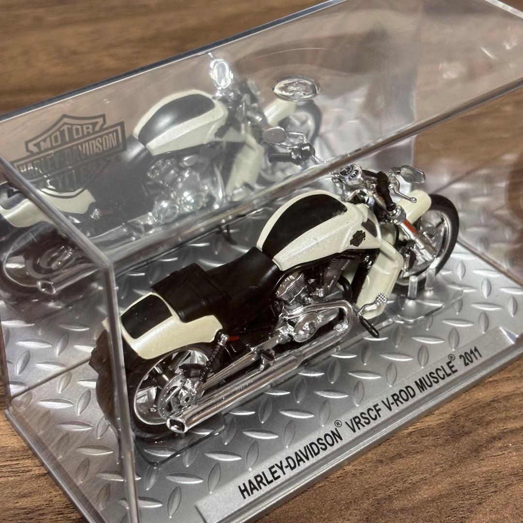 ⭐️デアゴスティーニ　ハーレーダビッドソン 1/24 12台 専用ショーケース付き