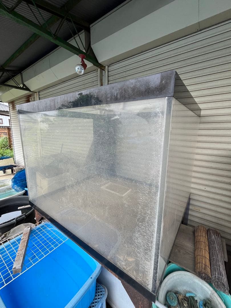 【大型】アクリル水槽106×122×90㌢