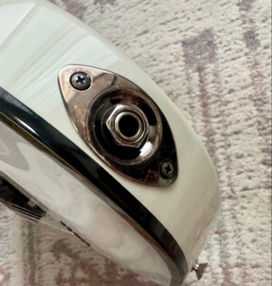 SCHECTER HELLRAISER C-1 EMG ピックアップ搭載モデル！