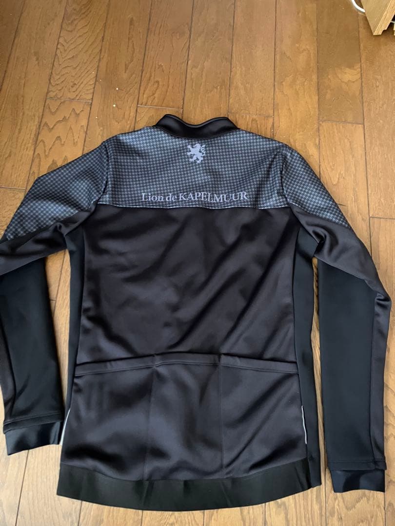 新品　Lion de Kapelmuur サイクルジャケット ブラックＬ