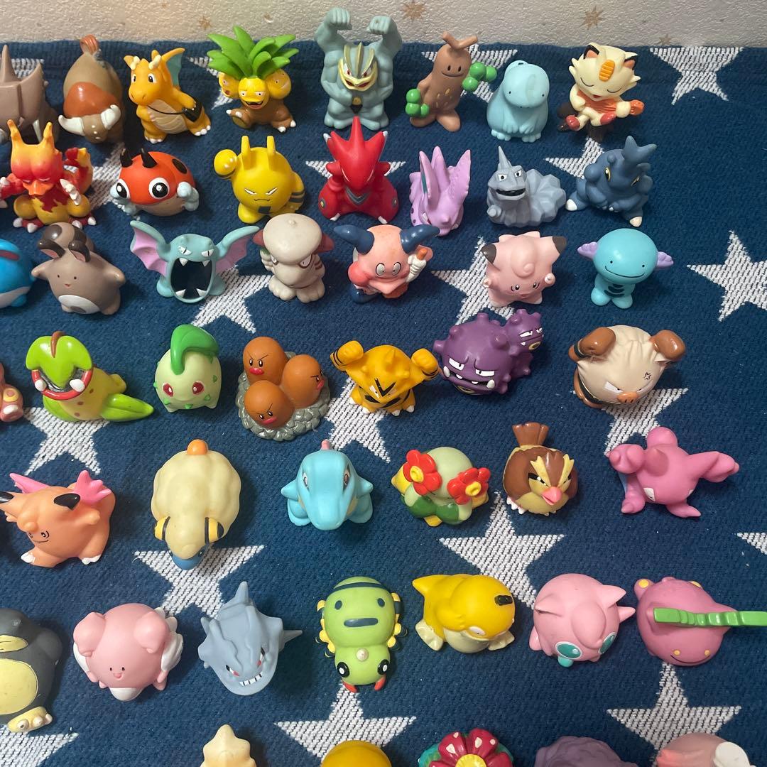 初期ポケモン　ゆび人形　ソフビ