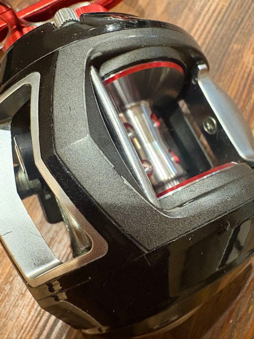 アブ　ビッグシューター右Abu Garcia Revo Big Shooter