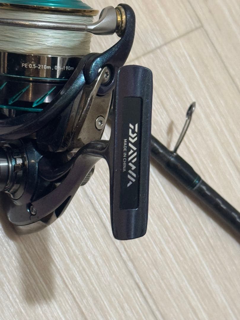 ダイワ　エメラルダス　エギングセット　ロッド　リール