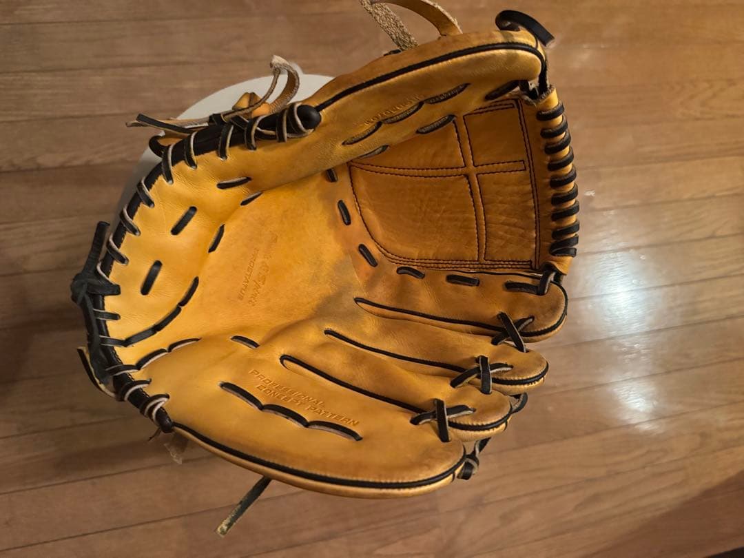 ZETT PROSTETUS 軟式 投手用