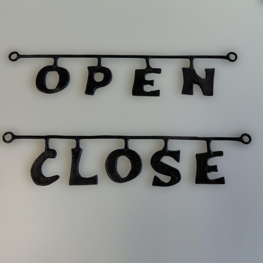 【ビンテージ風】OPEN CLOSE サインプレート 金属製 ブラック