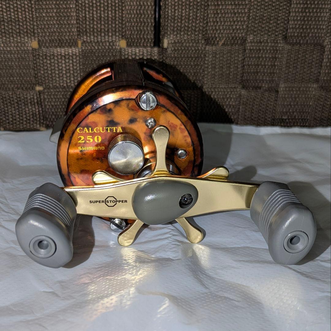 ★希少！★新品 超美品★ シマノ カルカッタ 250 スペシャルエディション