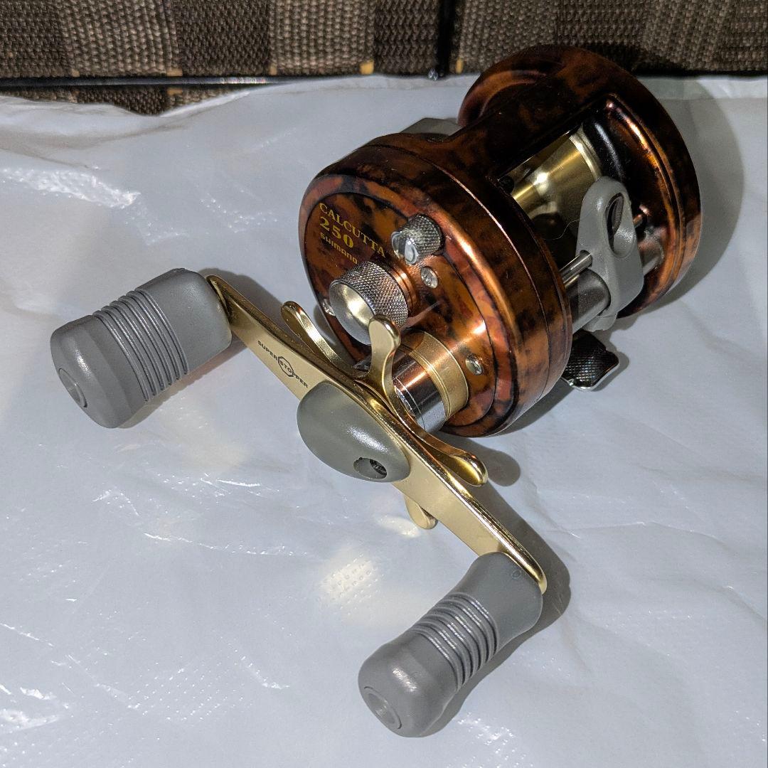 ★希少！★新品 超美品★ シマノ カルカッタ 250 スペシャルエディション