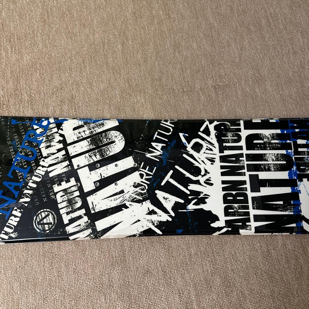 スノーボード(黒色ベースに青、白色文字)美品‼️　カバー付き‼️