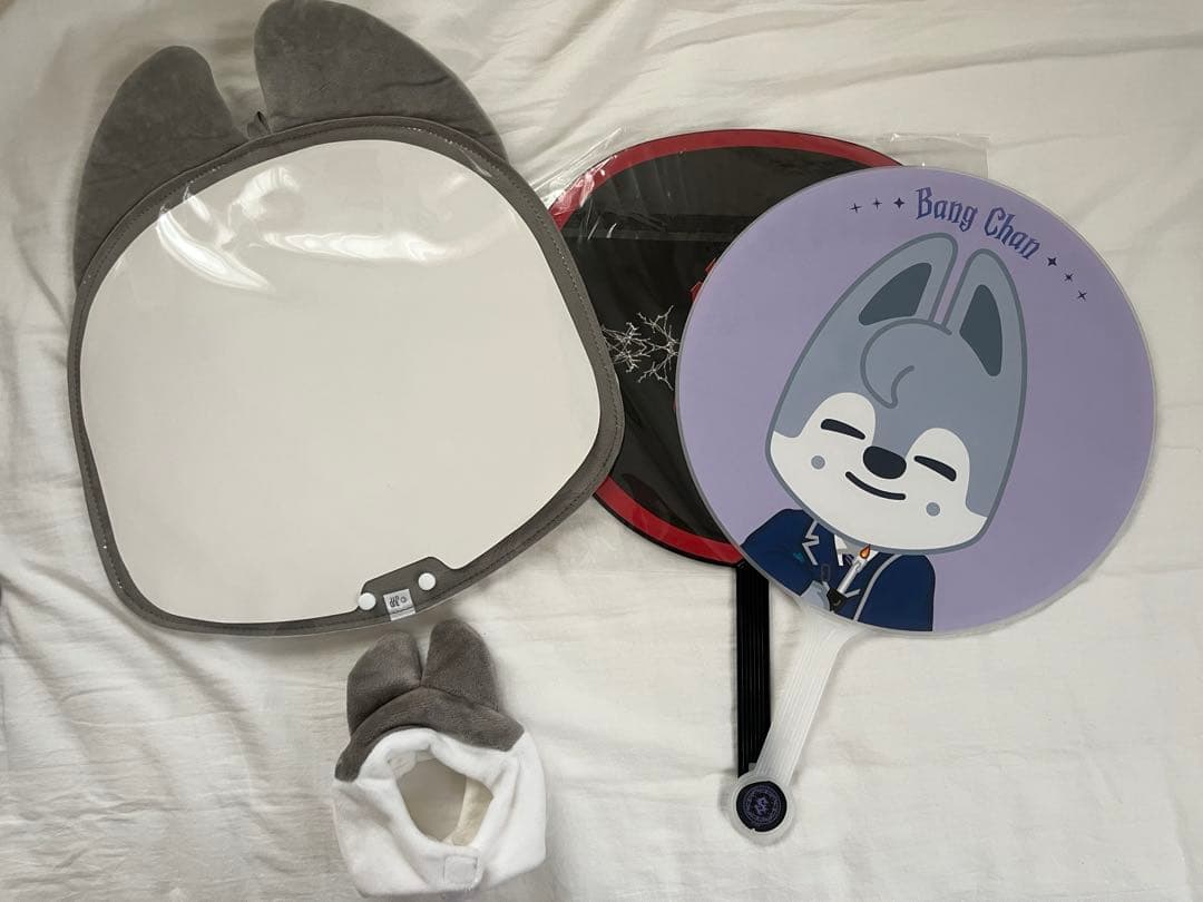 straykids バンチャン うちわ2枚、うちわカバー、ペンラカバー