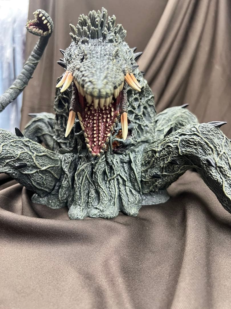 東宝怪獣　ビオランテ