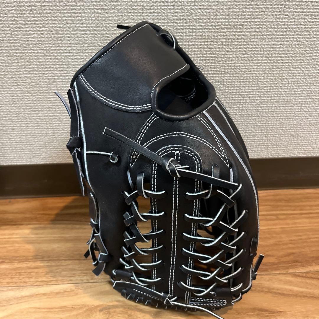 硬式外野手用グローブ