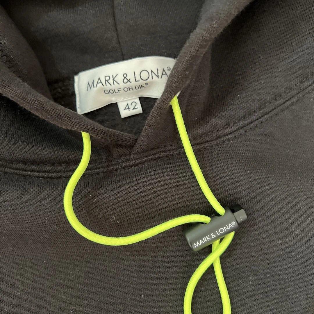 マーク＆ロナ　tweety フーディスウェット起毛　ブラック