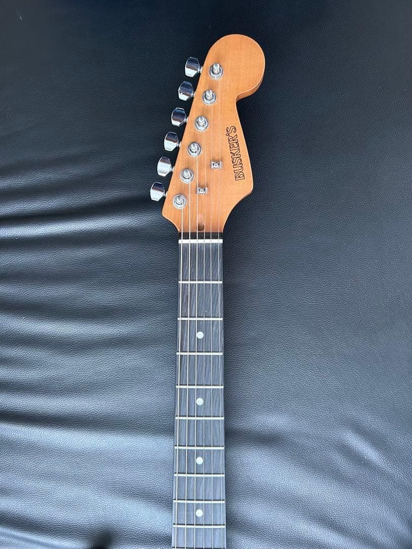 【初心者におすすめ】【大阪 手渡し限定】BUSKER'S エレキギター