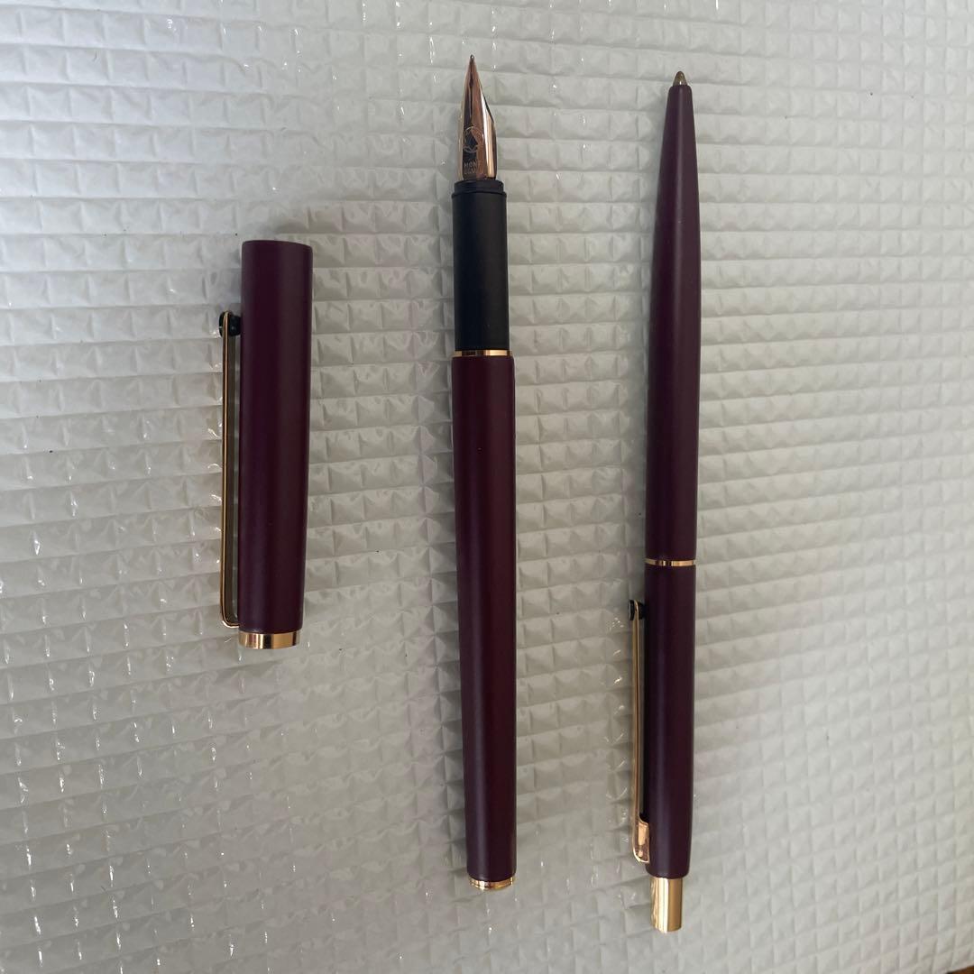 MONT BLANC 万年筆とボールペン セット バーガンディ色