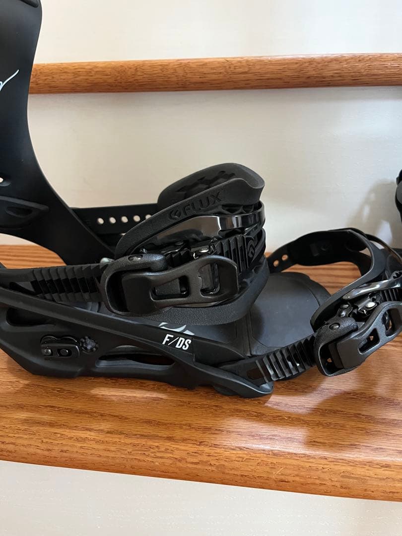 し*た様 美品　FLUX DS Mサイズ　フラックス　バインディング