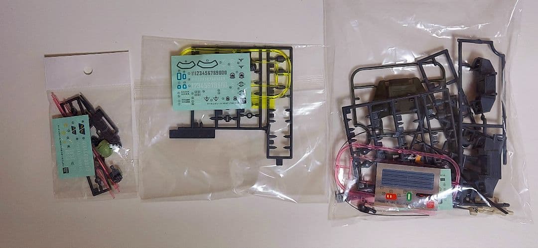 ガンプラ 組立済み完成品 4体セット まとめ売り