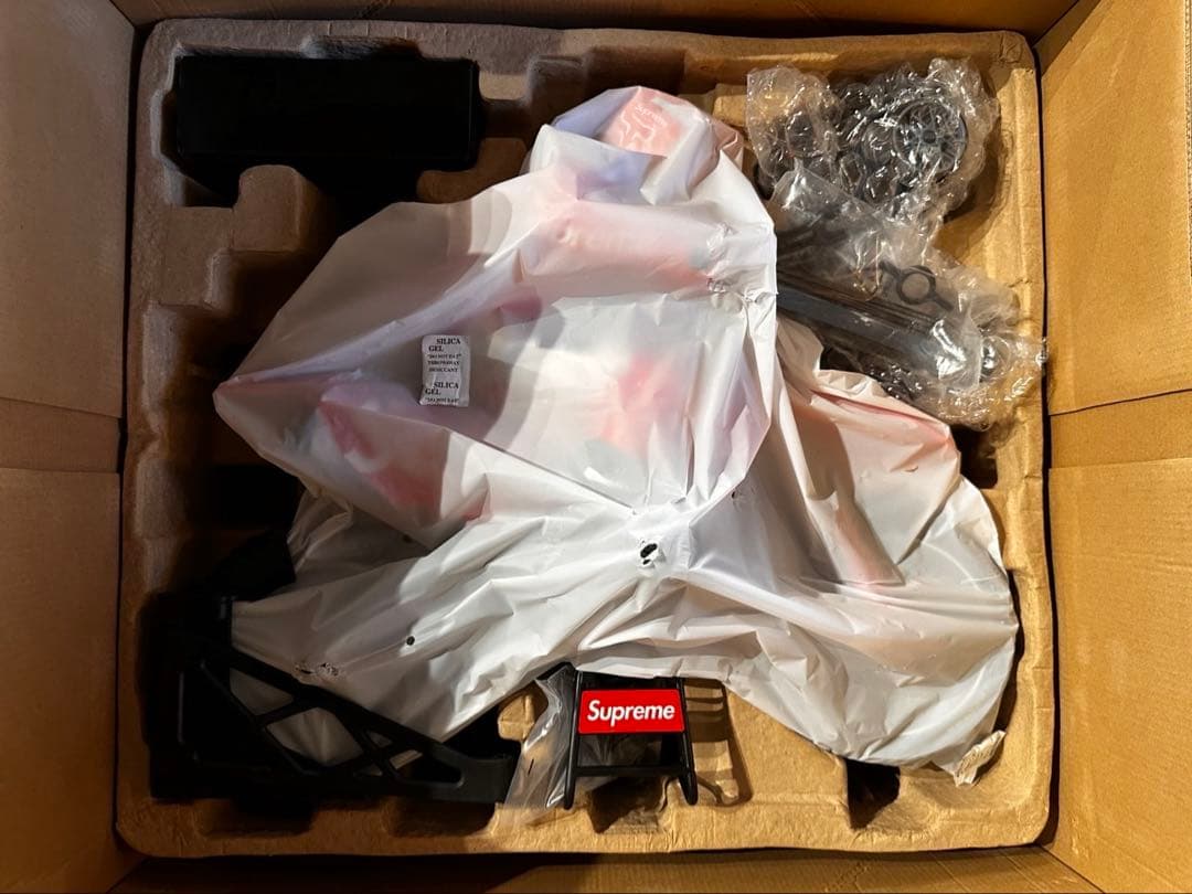 【日本未発売】SupremeLosiRcDirtBike／シュプリーム／ラジコン