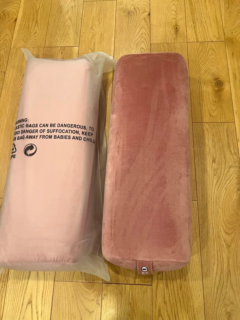 【新品未使用⠀】CORCOPI ピンク ヨガボルスター