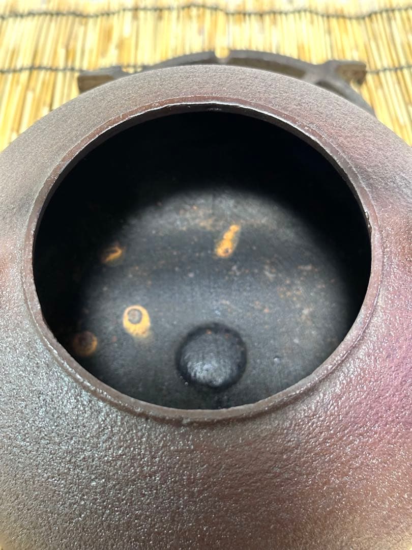 未使用、山形水沢 菊池浄慶作 １８型糸目肌　南部鉄瓶　南部鉄器　鉄瓶　調理器具