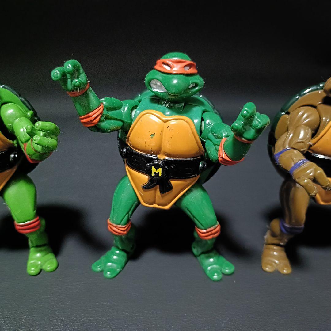 ミュータント・タートルズ 変形フィギュア 4体セット
