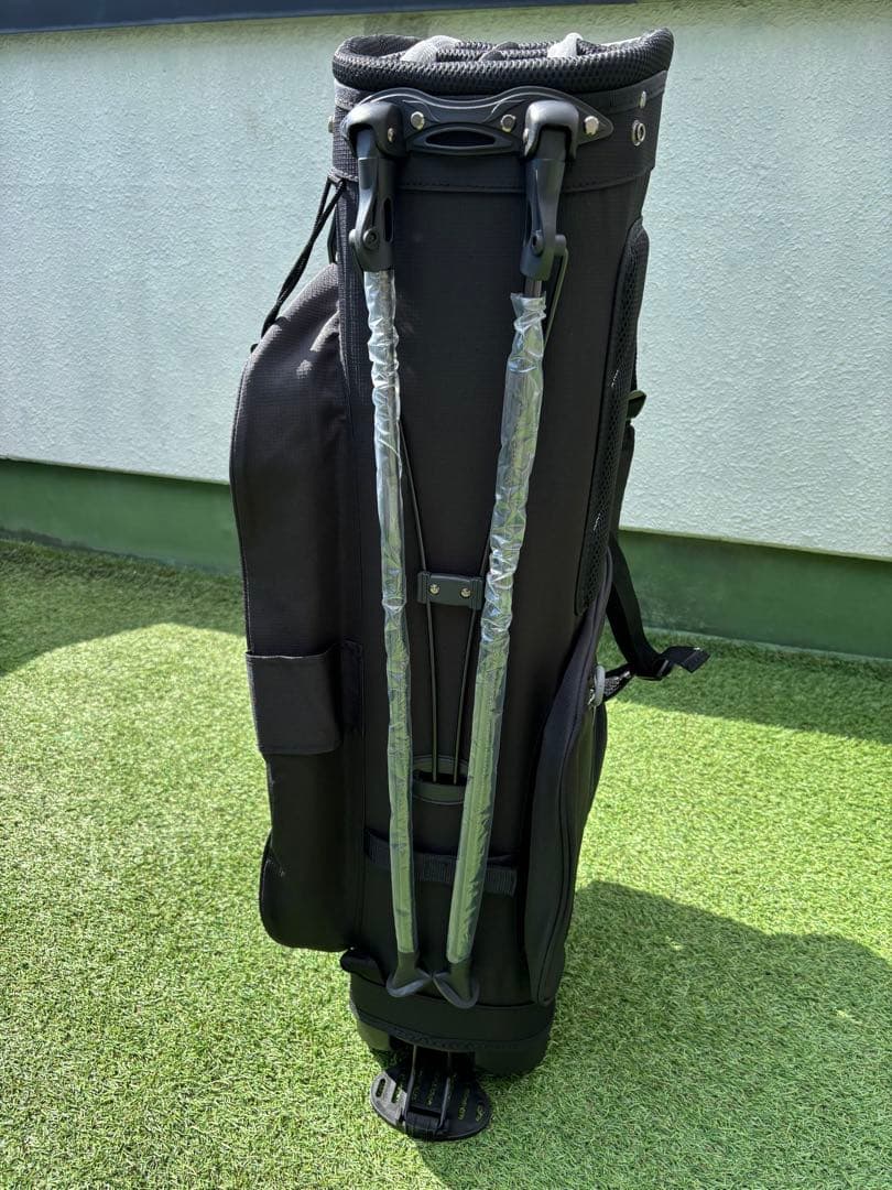 LOVACE スタンドキャディバッグ　ゴルフバッグ　新品　ブラック　軽量　防水