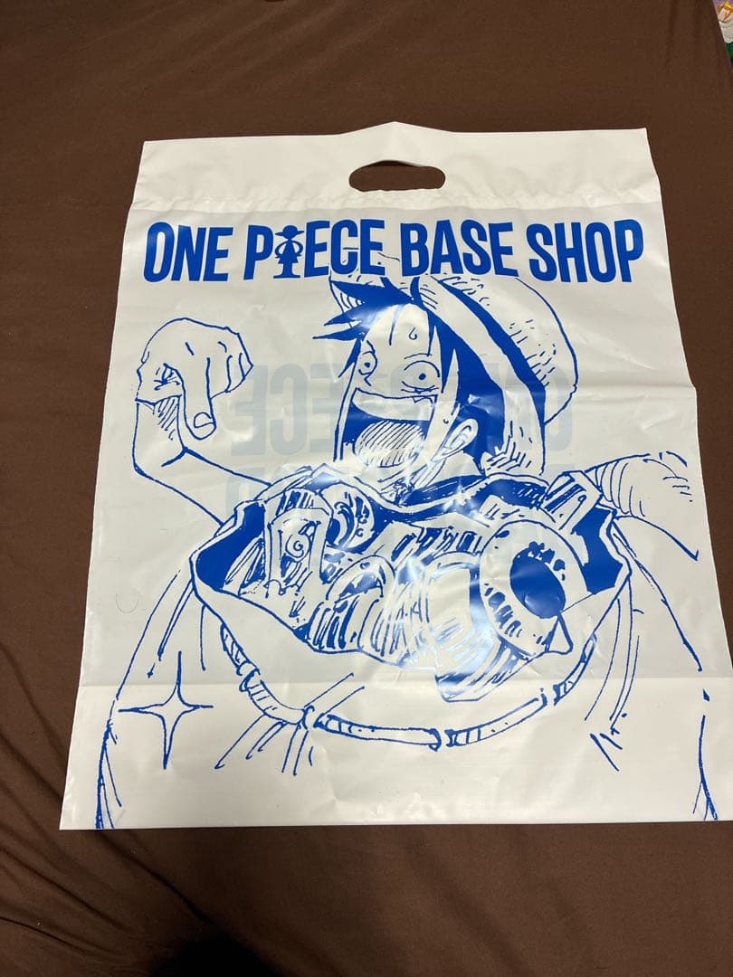 ワンピースベースショップくじ フルカラーフィギュア・ショッパー・アクキー2種