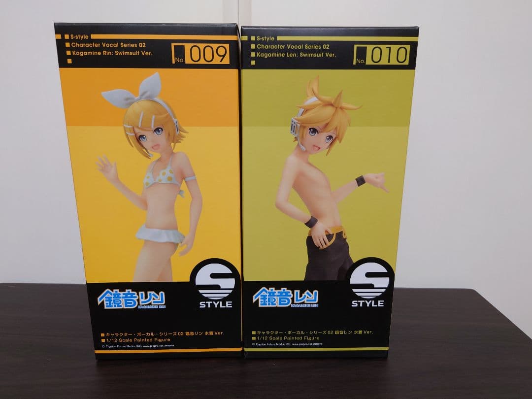 鏡音リン・レン 水着Ver. フィギュア