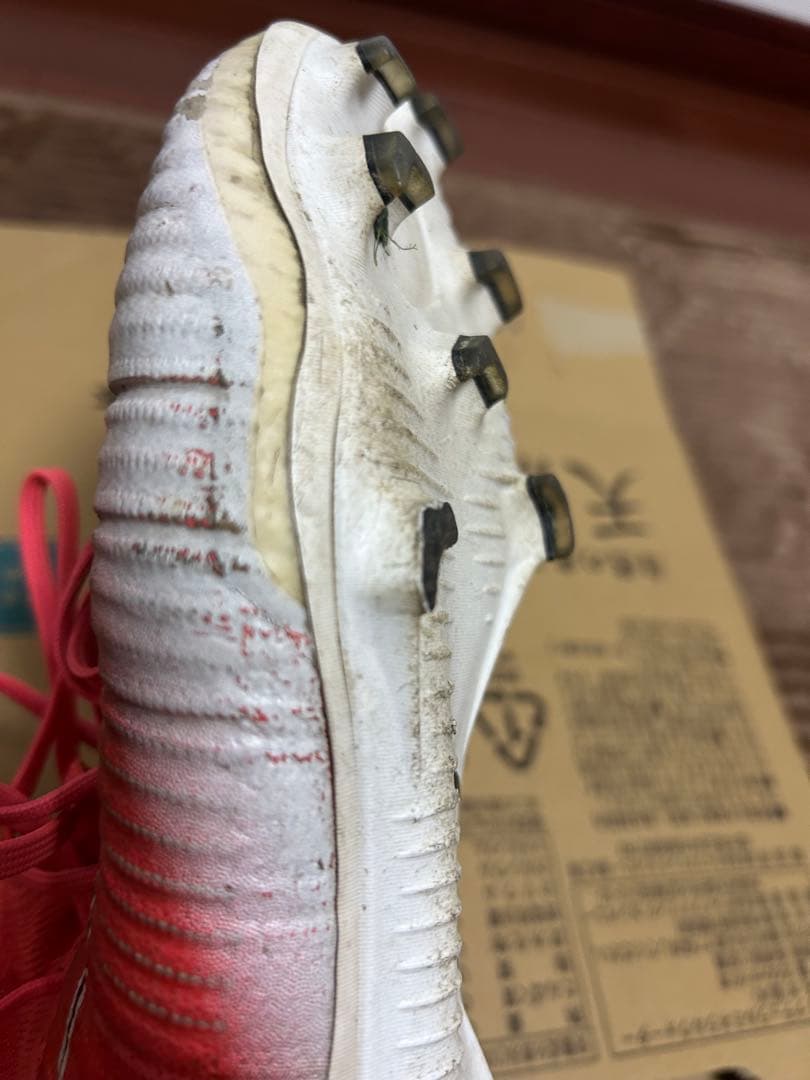 Nike マーキュリアル ハイカット ピンク