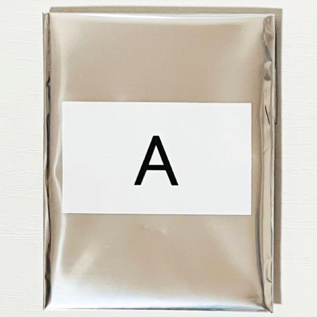 新品★ブルーロック【國神錬介】アニカフェ★プレートバッジ