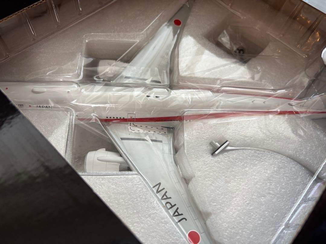 Gemini Jets 1/200 777-300ER 日本国政府専用機