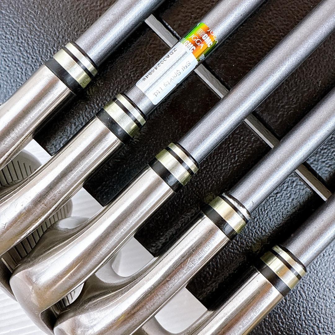 レフティ　XXIO7　アイアンセット　5本　純正カーボン（R）／ゼクシオセブン