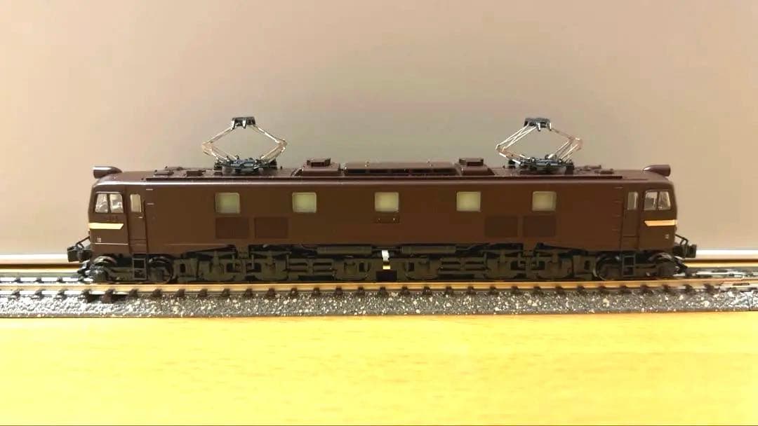 KATO3020-4 #EF58初期形大窓　茶色