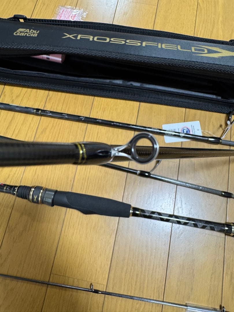 週末値下Abu Garcia XROSSFIELD XRFS-835MB-MB