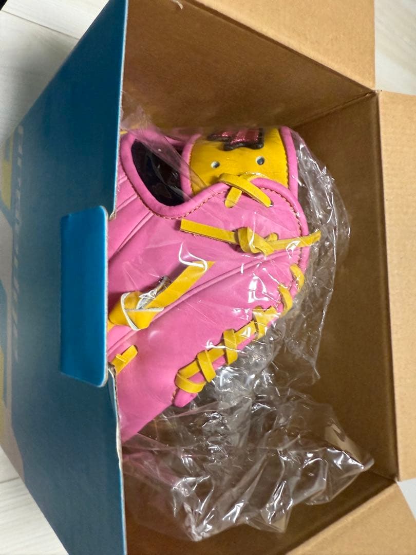 プロスピ　調子くんぬいぐるみ付きグラブ