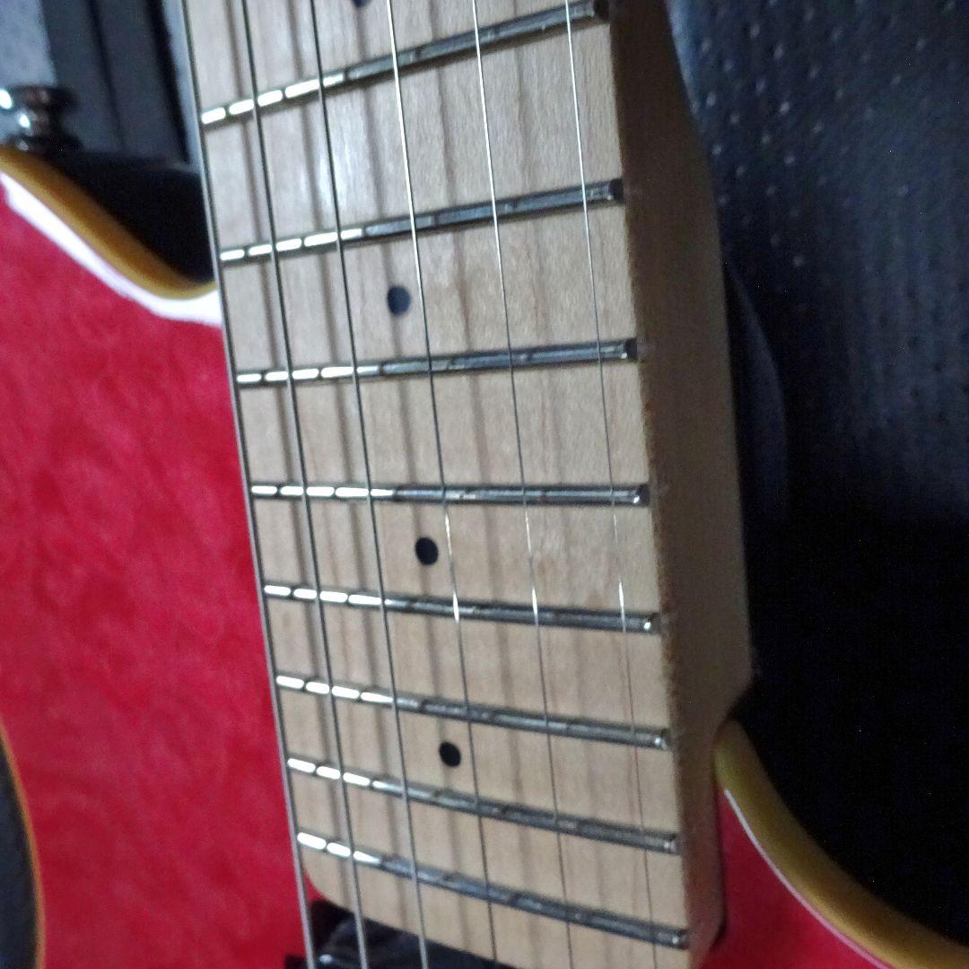 Sterling by musicman　AX40　日本限定　PINK