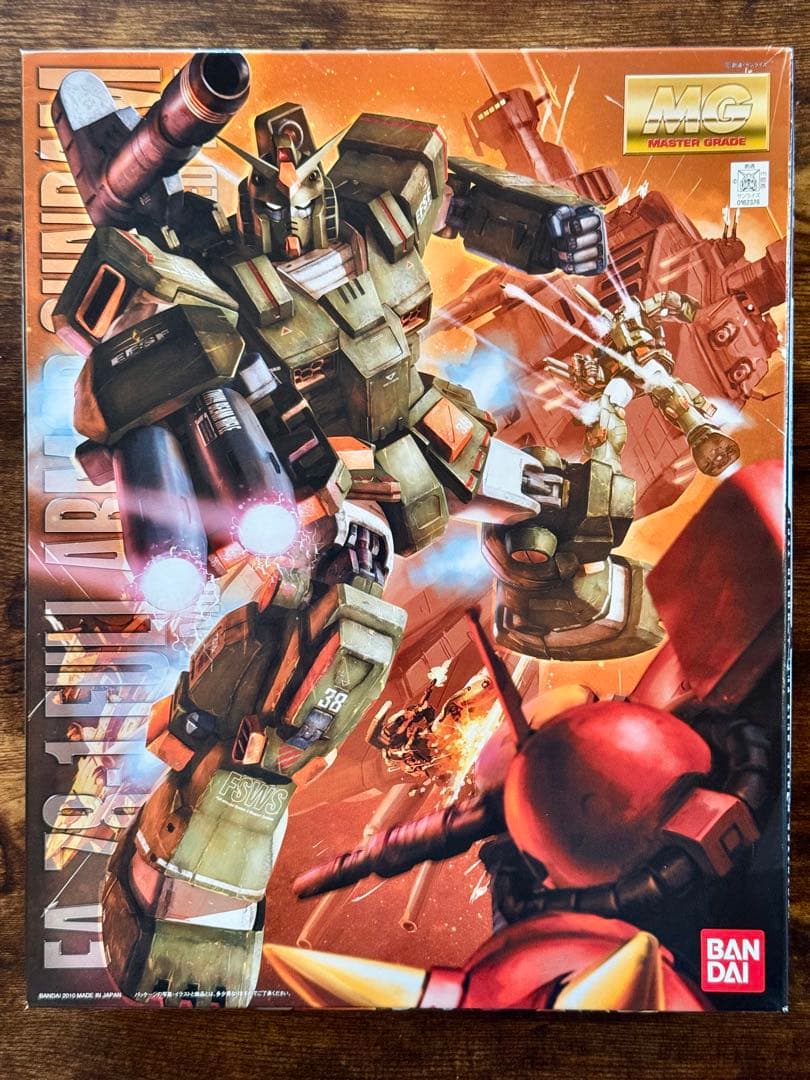 赤バンダイ　MSV MG 1/100 フルアーマーガンダム