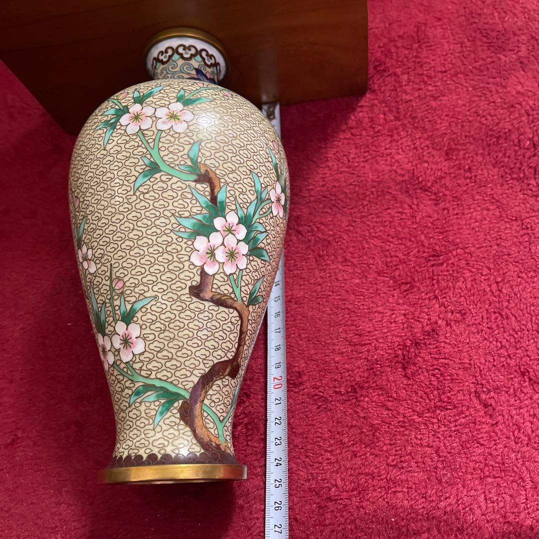 中国琺瑯花図紋瓶 （銅）