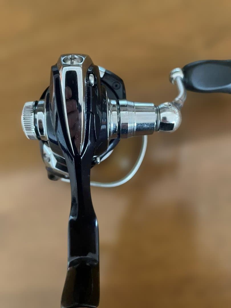 良品 DAIWA ダイワ 10 月下美人 MX 2004 スピニング リール