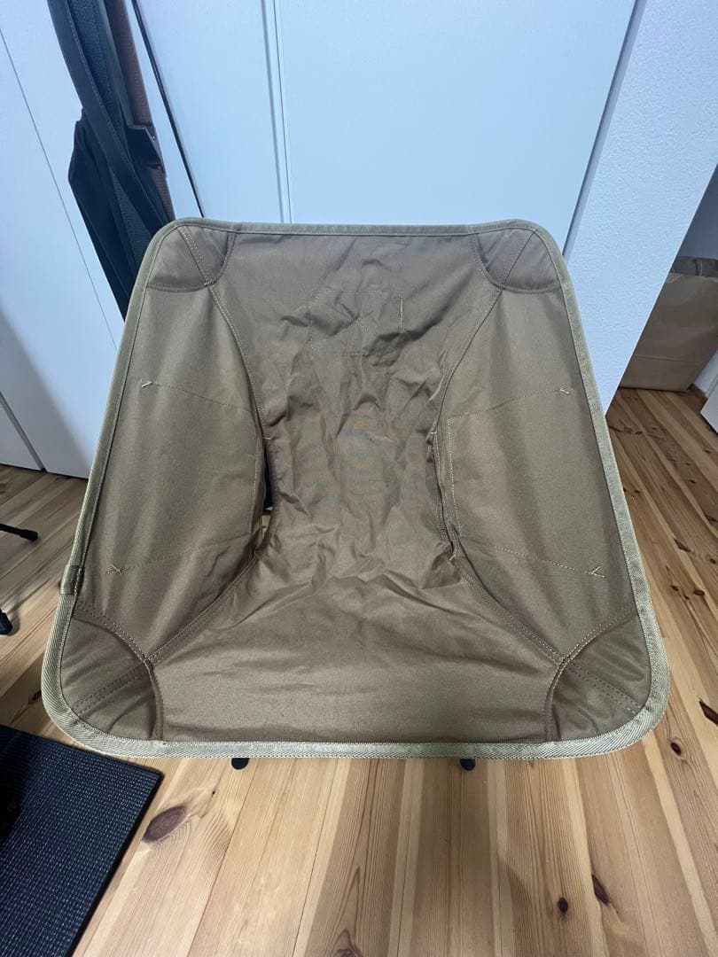 ヘリノックス　チェア　コヨーテ